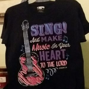 🆕️WOT ~ GIRLS TEE